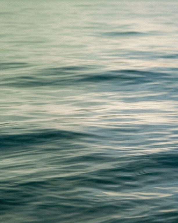 Abstract water surface lon