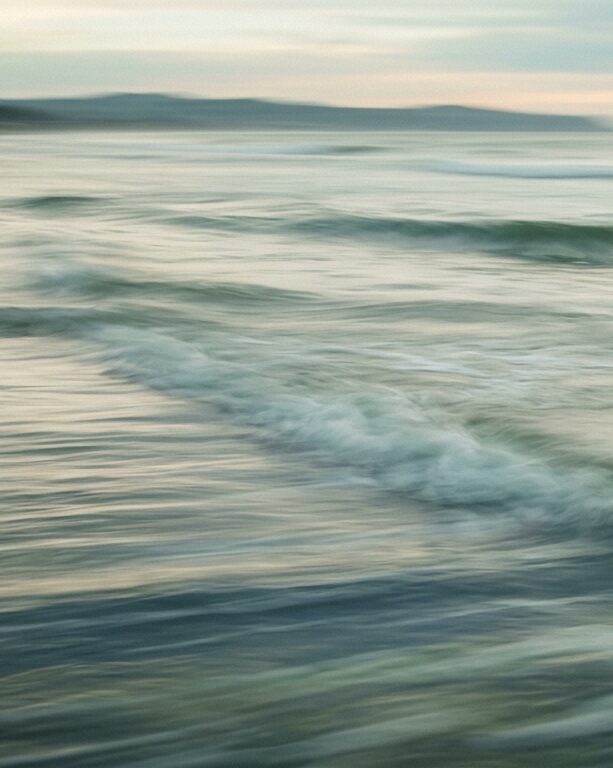 Abstract water surface lon