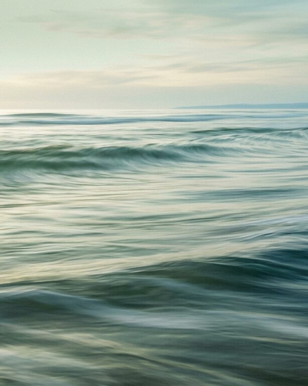 Abstract water surface lon