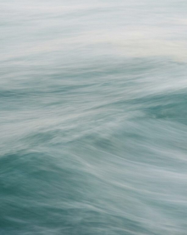 In the style of hiroshi sugimoto for maximum mini