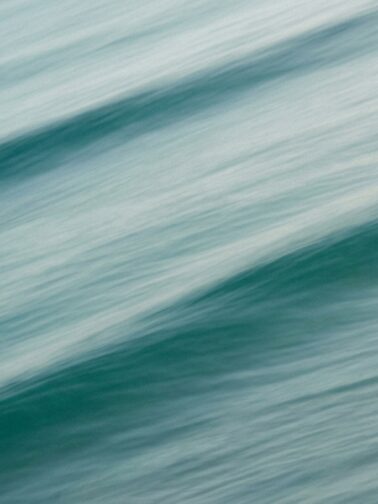 In the style of hiroshi sugimoto for maximum mini