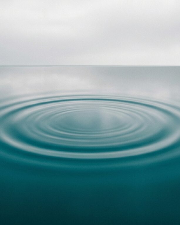 In the style of hiroshi sugimoto for maximum mini