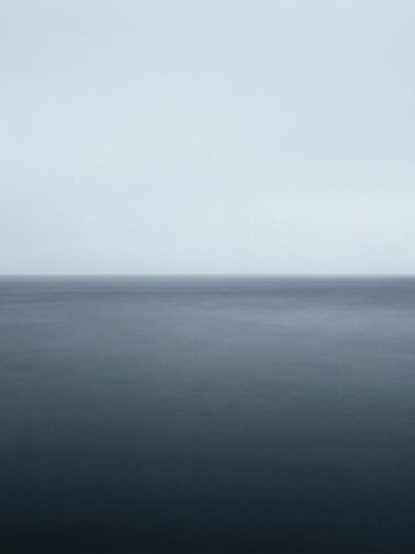 Minimal seascape long exposure