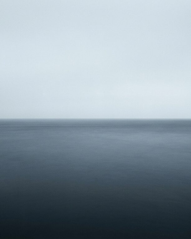 Minimal seascape long exposure