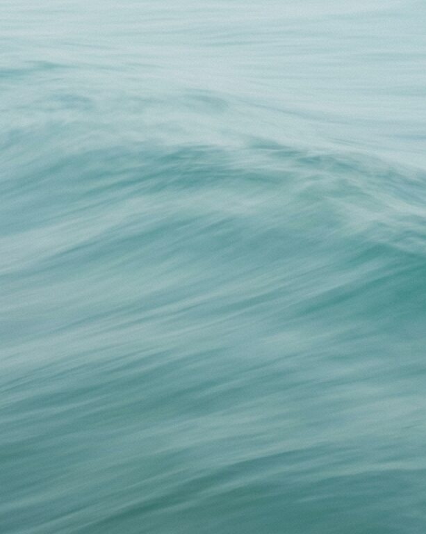 Moving water surface long exp