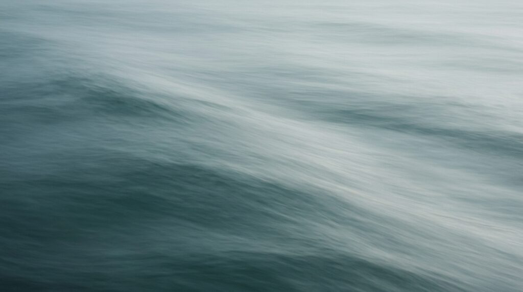 Calm water surface with gentle movement — a visual metaphor for the healing process in relational trauma therapy